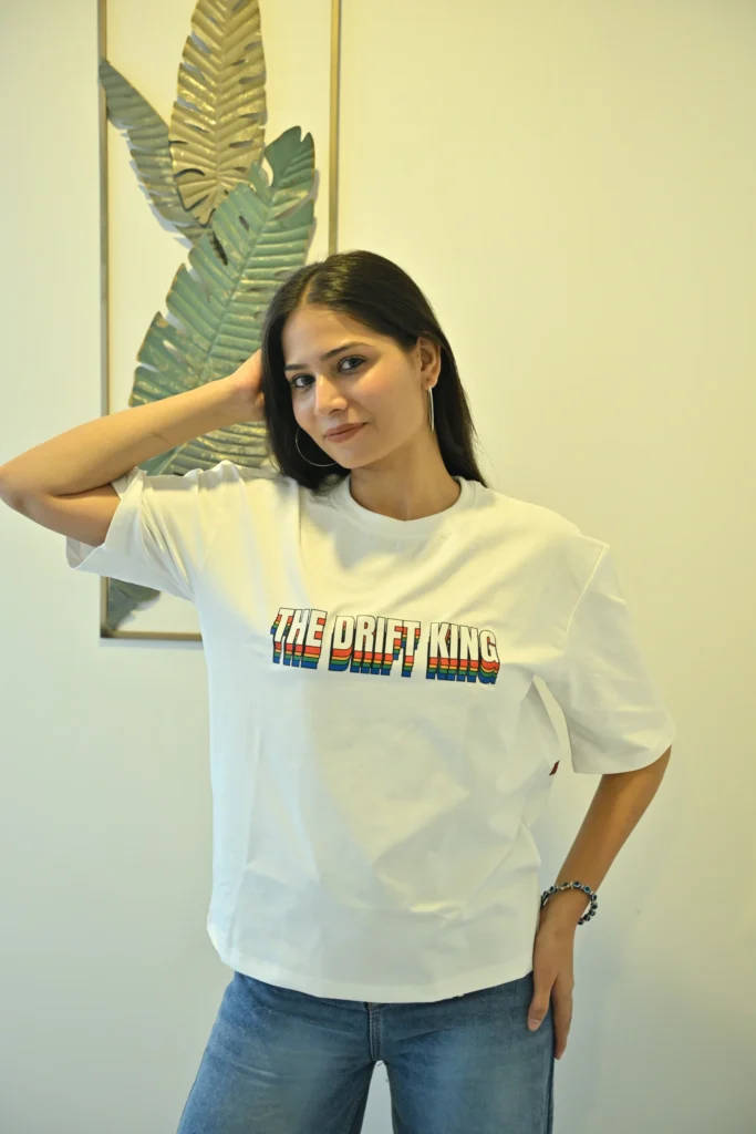 APNATYPE Street Racing White Oversized Graphic T-Shirt